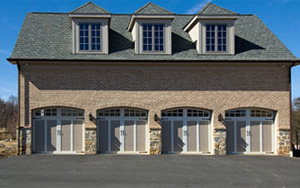 European Traditional, Lot 12 - Worthington Green, Garage
